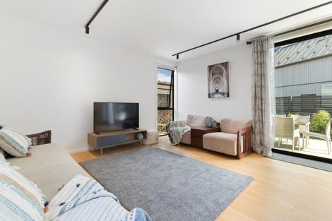 Photo of property in 5 Escalator Avenue, Jacks Point, 9371