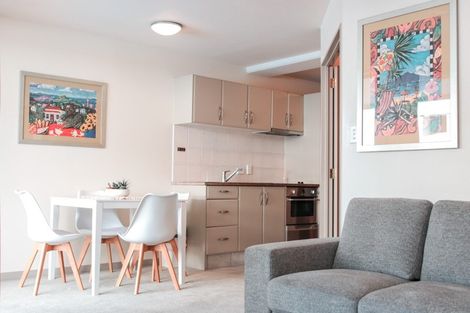 Photo of property in Anchorage Apartments, 221/36 Victoria Road, Mount Maunganui, 3116