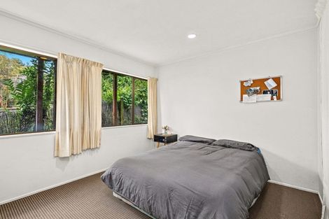 Photo of property in 2/24 Wisteria Way, Mairangi Bay, Auckland, 0630