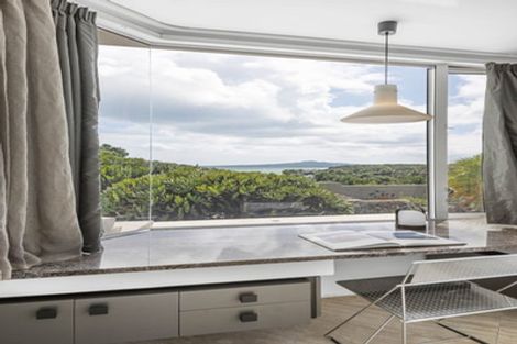 Photo of property in 31 Paritai Drive, Orakei, Auckland, 1071