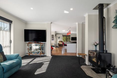Photo of property in 6 Maniaroa Drive, Katikati, 3129