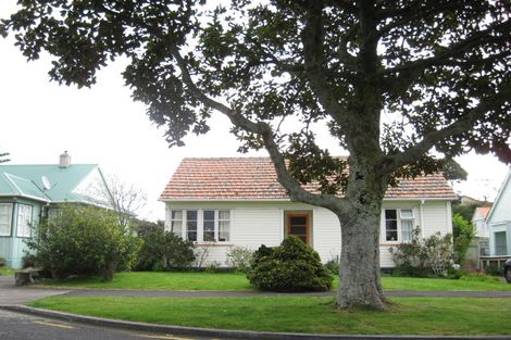 Photo of property in 20 Clinton Street, Fitzroy, New Plymouth, 4312