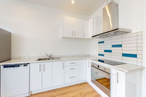 Photo of property in 18 Waipapa Terrace, Hataitai, Wellington, 6021