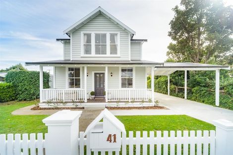 Photo of property in 41 Hammond Street, Bulls, 4818