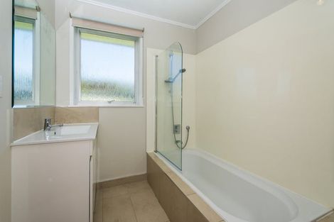 Photo of property in 1/285 Sunset Road, Sunnynook, Auckland, 0632
