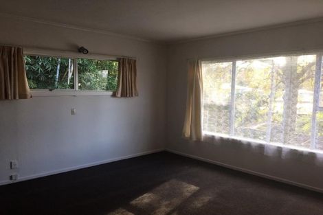 Photo of property in 1/51 Ellice Road, Totara Vale, Auckland, 0629