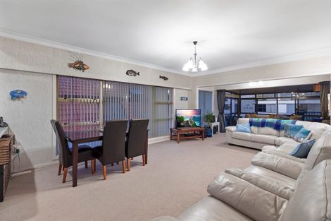 Photo of property in 50a Maunganui Road, Mount Maunganui, 3116