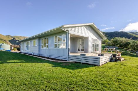 Photo of property in 400 Te Kakapo Valley Road, Dannevirke, 4978