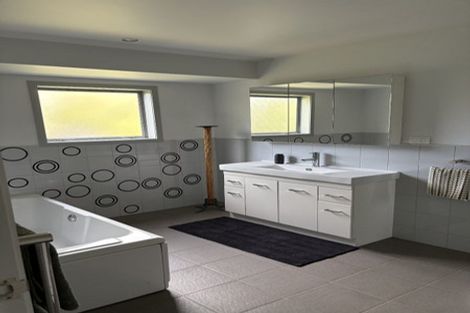 Photo of property in 20 Pickwick Road, Otamatea, Whanganui, 4571