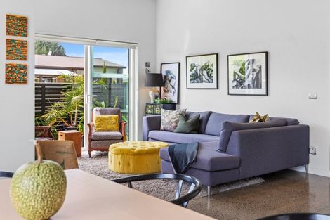 Photo of property in 21 Jacob Street, Brookfield, Tauranga, 3110