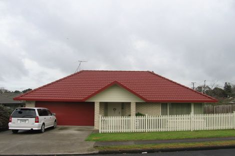 Photo of property in 19 King Edward Avenue, Papakura, 2110