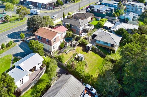 Photo of property in 639 Swanson Road, Swanson, Auckland, 0612