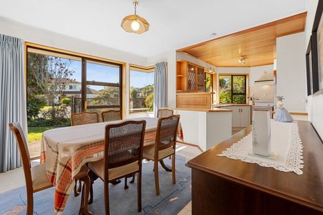 Photo of property in 21b Settlers Grove, Orewa, 0931
