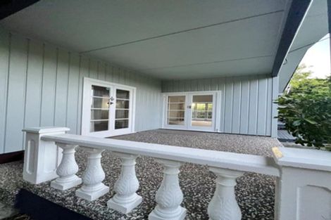 Photo of property in 16 Richards Avenue, Forrest Hill, Auckland, 0620