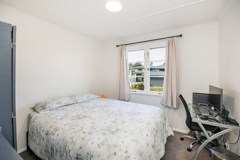 Photo of property in 1 Salisbury Avenue, Terrace End, Palmerston North, 4410