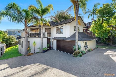 Photo of property in 416 Beach Road, Mairangi Bay, Auckland, 0630