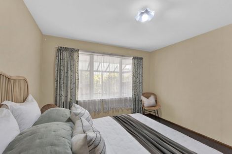 Photo of property in 2/42 North Avon Road, Richmond, Christchurch, 8013