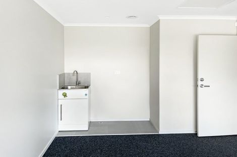 Photo of property in 2 Salers Lane, Papamoa, 3118