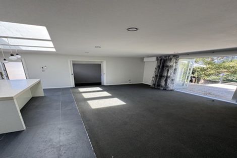 Photo of property in 2/82 Sartors Avenue, Browns Bay, Auckland, 0630