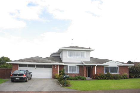 Photo of property in 10 Gairloch Place, Wattle Downs, Auckland, 2103