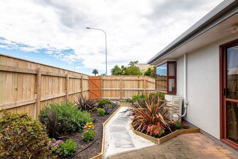 Photo of property in 43 Tahunanui Drive, Tahunanui, Nelson, 7011