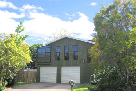 Photo of property in 11 Wembley Place, Richmond Heights, Taupo, 3330