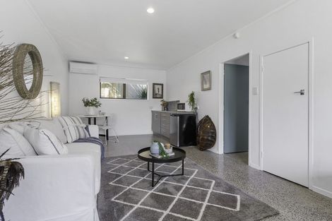 Photo of property in 8 Sutherland Avenue, Mount Maunganui, 3116