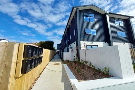 Photo of property in 5/59 Neil Avenue, Te Atatu Peninsula, Auckland, 0610