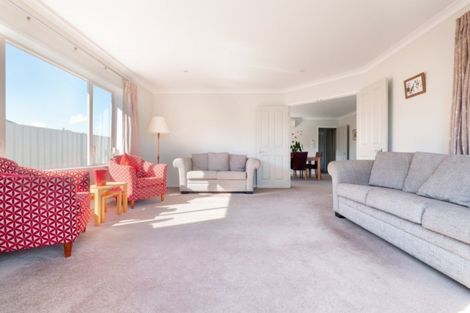 Photo of property in 11 Margaret Place, Lytton West, Gisborne, 4010