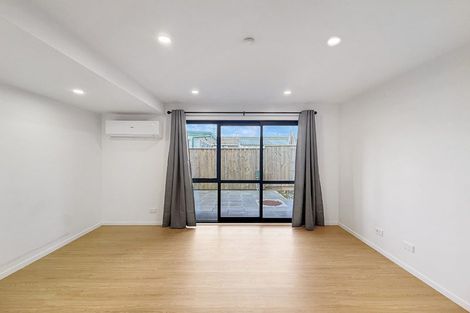 Photo of property in 5/6 Victoria Street, Ebdentown, Upper Hutt, 5018