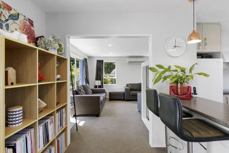 Photo of property in 2 Kahukura Road, Hei Hei, Christchurch, 8042