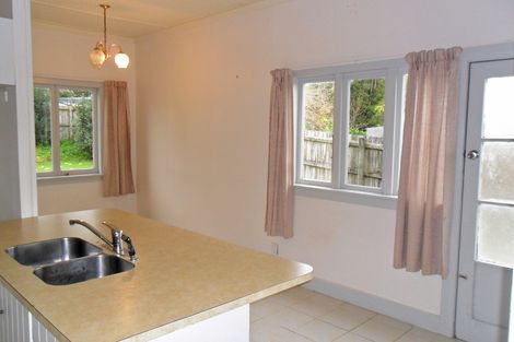 Photo of property in 4 Centennial Park Road, Wellsford, 0900