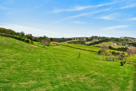 Photo of property in 52 Daniel Parade, Mangawhai, Wellsford, 0975