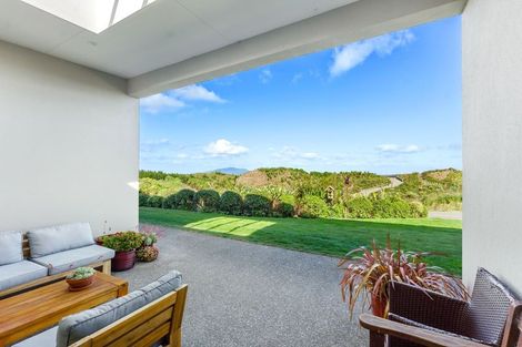 Photo of property in 25 Mahurenga Lane, Te Horo, Otaki, 5581