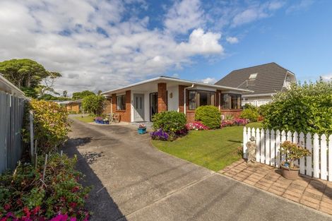 Photo of property in 9 Norman Street, Lower Vogeltown, New Plymouth, 4310