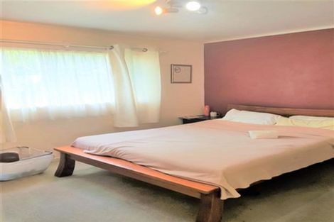 Photo of property in 8 Oldham Place, Browns Bay, Auckland, 0630