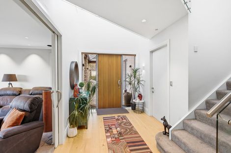 Photo of property in 38 Rossmore Terrace, Cashmere, Christchurch, 8022