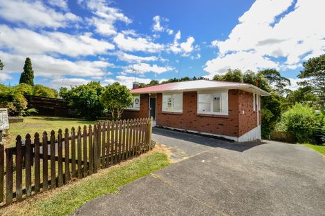 Photo of property in 1/29 Glendene Avenue, Glendene, Auckland, 0602