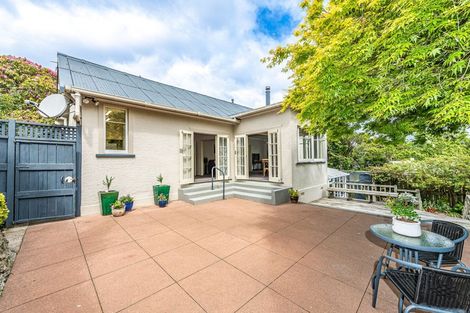 Photo of property in 1 Brassey Road, Saint Johns Hill, Whanganui, 4500