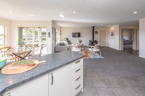 Photo of property in 16 Tokomaru Road West, Brunswick, Whanganui, 4571