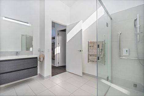 Photo of property in 16 Vanita Drive, Whitianga, 3510