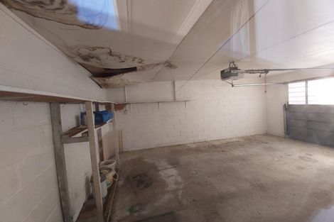 Photo of property in 18 Cutfield Road, New Plymouth, 4310