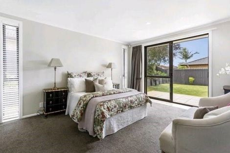 Photo of property in 19 Corrofin Drive, East Tamaki, Auckland, 2013