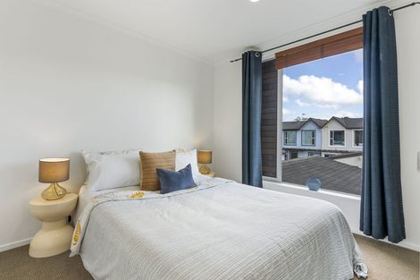 Photo of property in 9x Clearwater Cove, West Harbour, Auckland, 0618