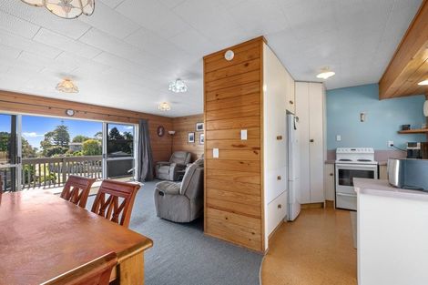Photo of property in 6 Westwood Street, Bellevue, Tauranga, 3110