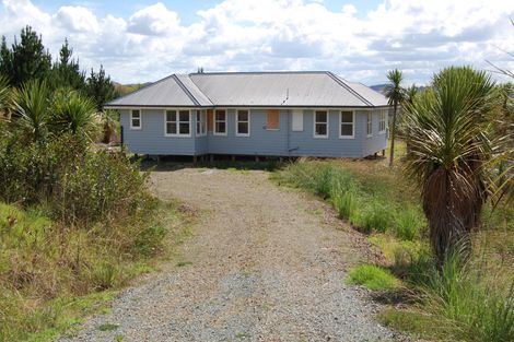 Photo of property in 960a Oneriri Road, Kaiwaka, 0573