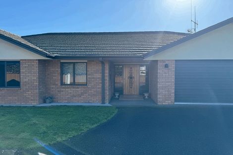 Photo of property in 127 Victoria Street, Cambridge, 3434