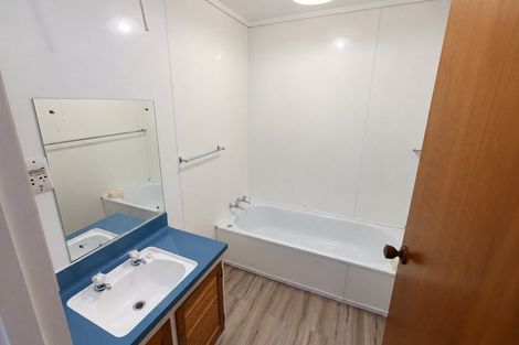Photo of property in 1 Stevenson Lane, Kaiti, Gisborne, 4010
