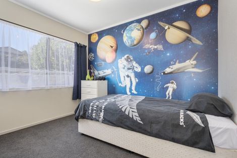 Photo of property in 94 Resolution Road, Welcome Bay, Tauranga, 3112