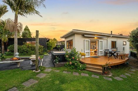 Photo of property in 11 Himikera Avenue, Avondale, Auckland, 1026